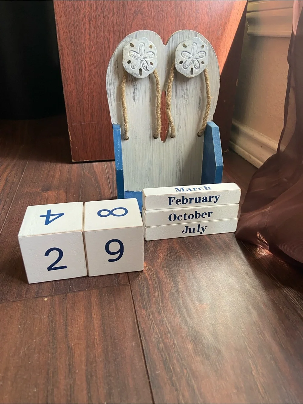 Block calendar seashell beach theme